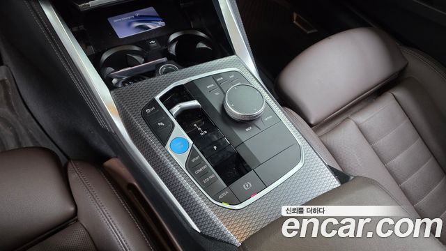 BMW i4 2024 — photo 12
