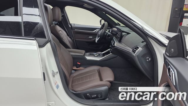 BMW i4 2024 — photo 17