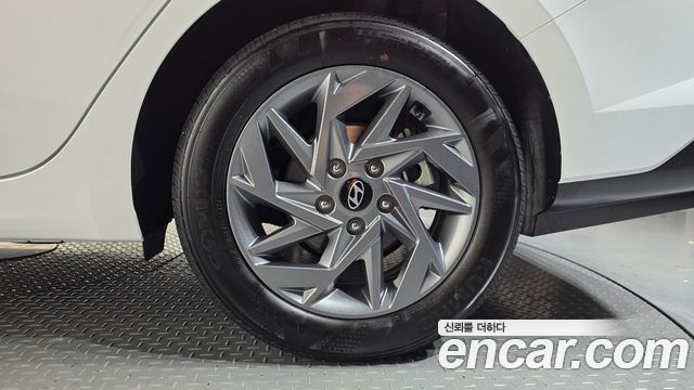 Hyundai AVANTE 2026 — photo 7
