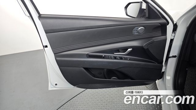 Hyundai AVANTE 2026 — photo 14