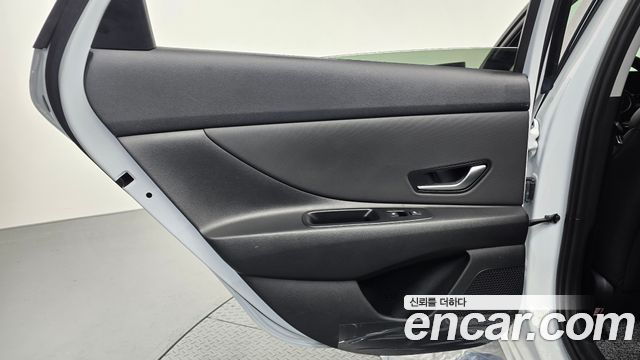 Hyundai AVANTE 2026 — photo 15