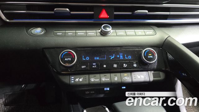 Hyundai AVANTE 2026 — photo 33