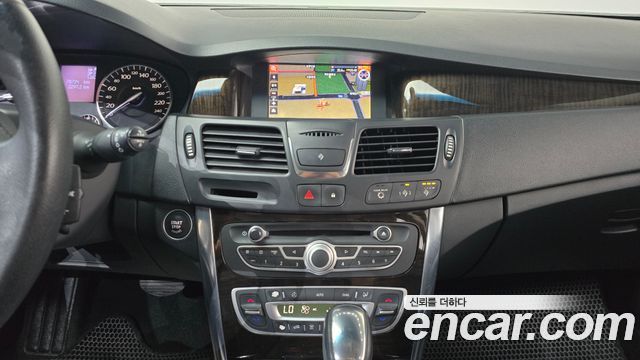 Renault Korea SM5  2011 — photo 19