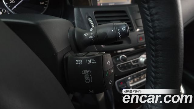 Renault Korea SM5  2011 — photo 23