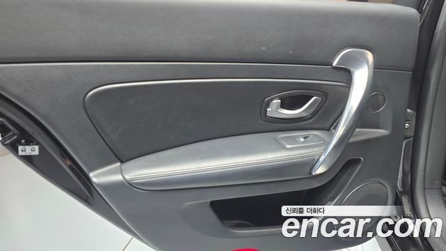 Renault Korea SM5  2011 — photo 15