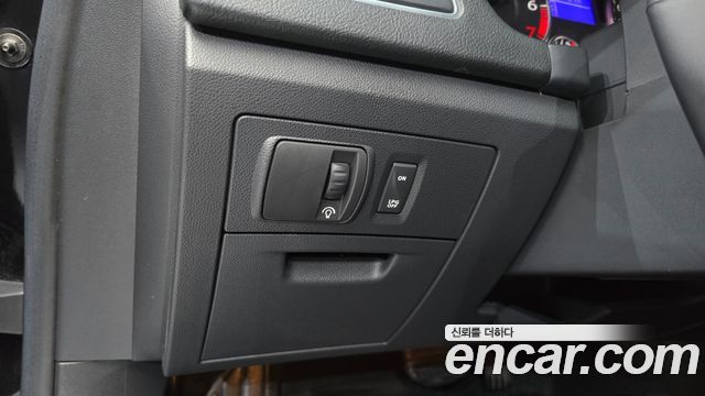 Renault Korea SM5  2011 — photo 33