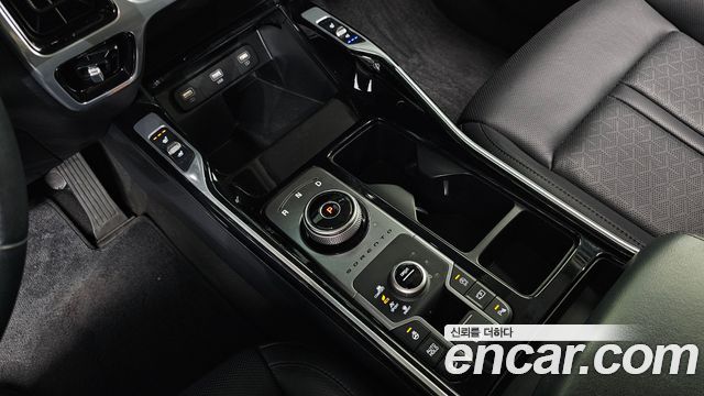 Kia Sorento 2023 — photo 9