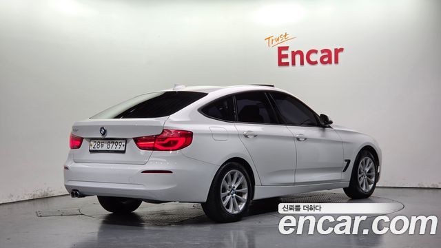 BMW Gran Turismo 2018 — photo 2