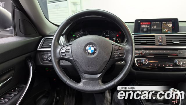 BMW Gran Turismo 2018 — photo 19
