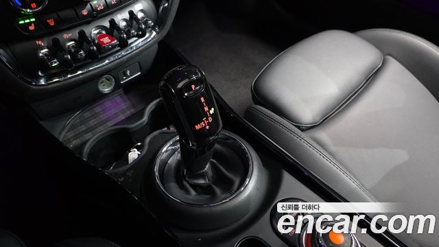Mini Clubman 2020 — photo 12