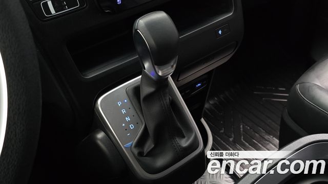 Hyundai Staria 2024 — photo 12