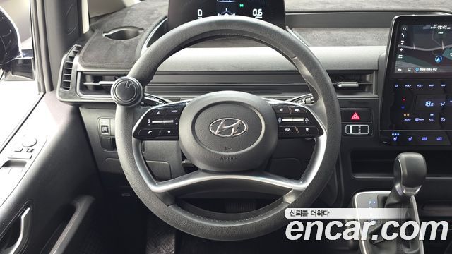 Hyundai Staria 2024 — photo 20