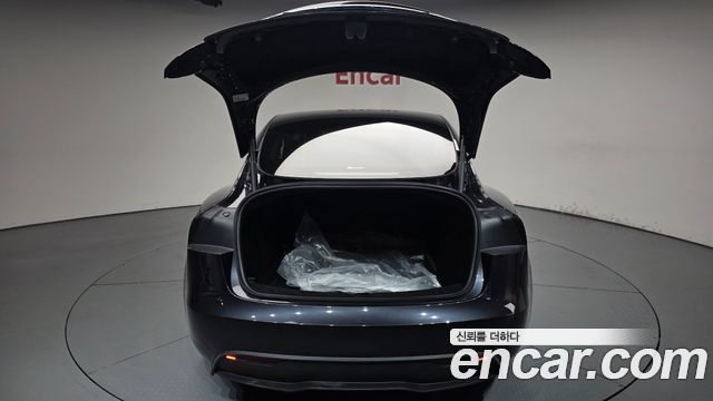 Tesla Model 3 2025 — photo 26