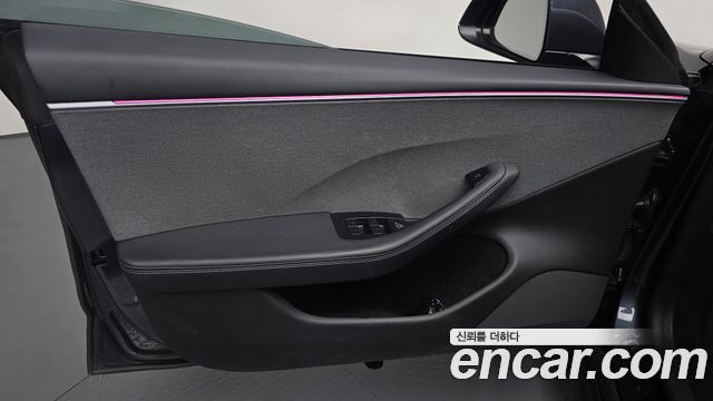 Tesla Model 3 2025 — photo 14
