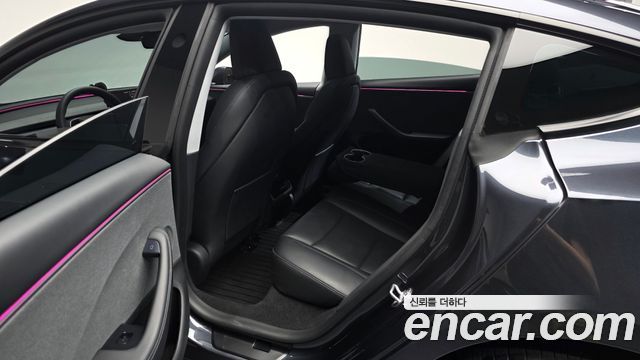 Tesla Model 3 2025 — photo 16