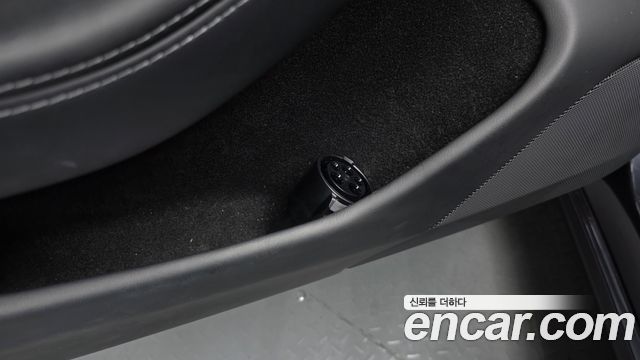 Tesla Model 3 2025 — photo 31