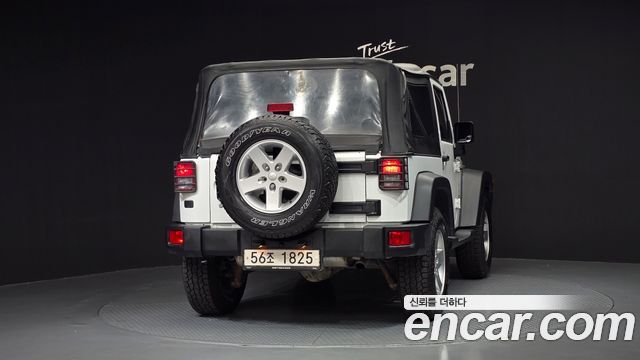 Jeep Wrangler 2014 — photo 4