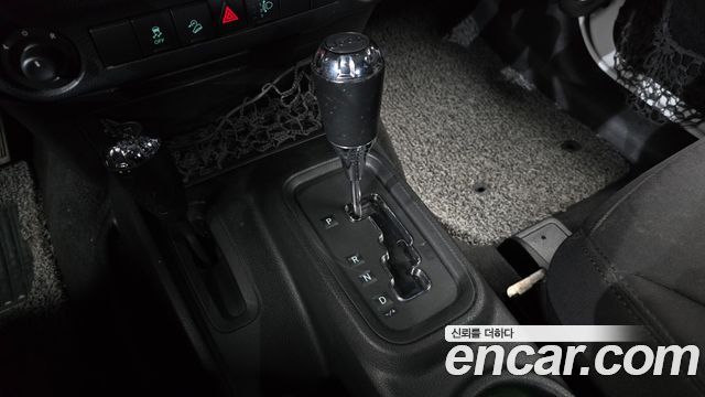 Jeep Wrangler 2014 — photo 9
