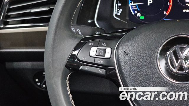 Volkswagen Jetta 2021 — photo 25