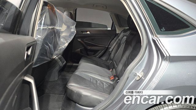 Volkswagen Jetta 2020 — photo 16