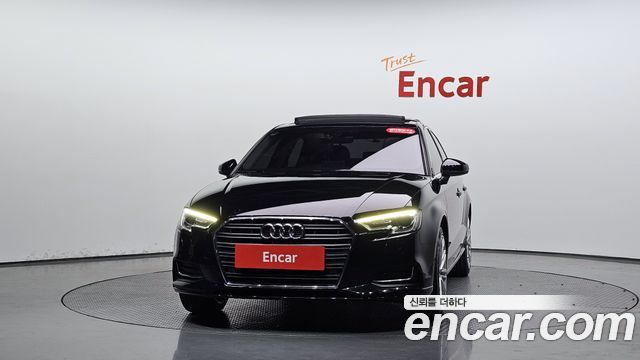 Audi A3 2018 — photo 3