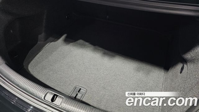 Audi A3 2018 — photo 26