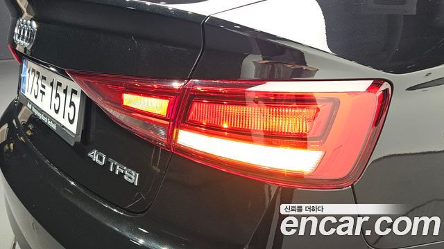 Audi A3 2018 — photo 9