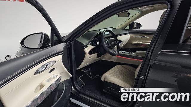 Genesis GV70 2024 — photo 13