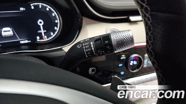 Genesis GV70 2024 — photo 24