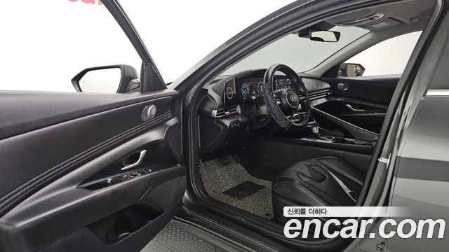 Hyundai AVANTE 2023 — photo 10