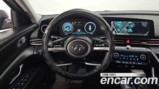Hyundai AVANTE 2023 — photo 12