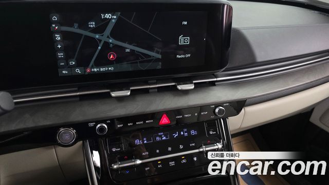 Kia Canival 2021 — photo 19