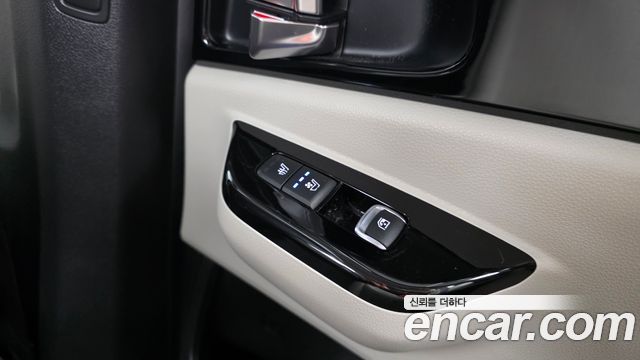 Kia Canival 2021 — photo 25