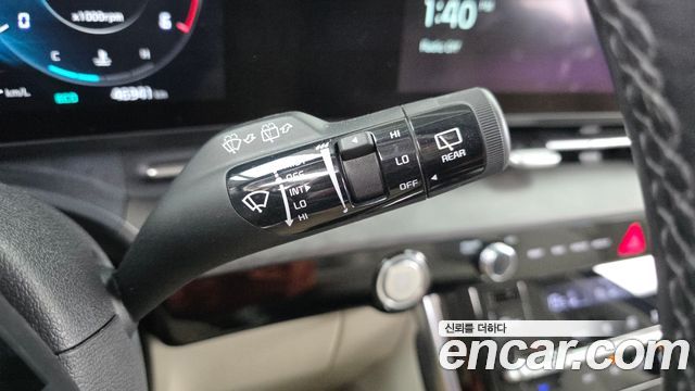Kia Canival 2021 — photo 28