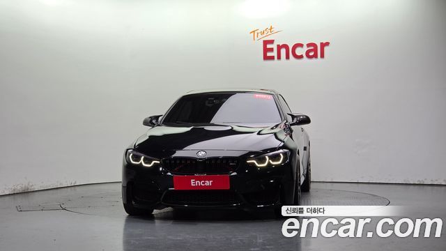 BMW M4 2018 — photo 3