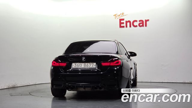 BMW M4 2018 — photo 4