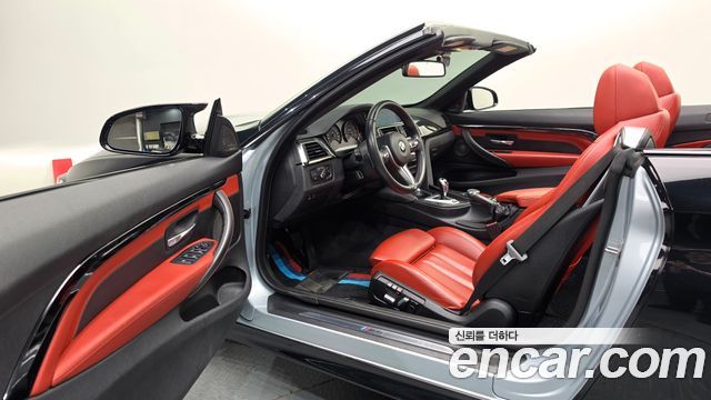 BMW M4 2018 — photo 13