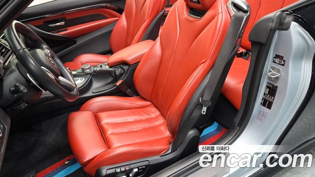 BMW M4 2018 — photo 17