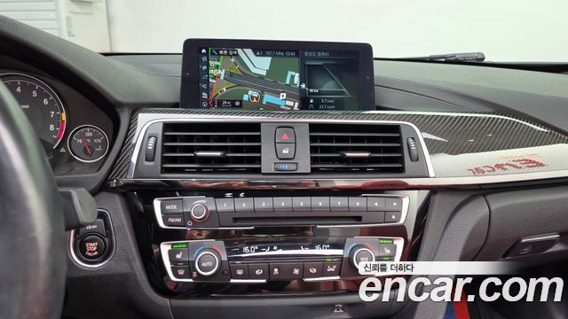 BMW M4 2018 — photo 20
