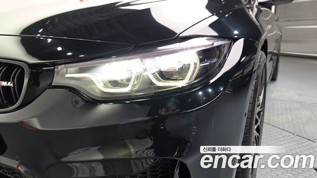 BMW M4 2018 — photo 8