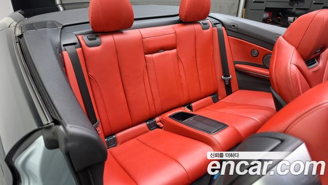 BMW M4 2018 — photo 29