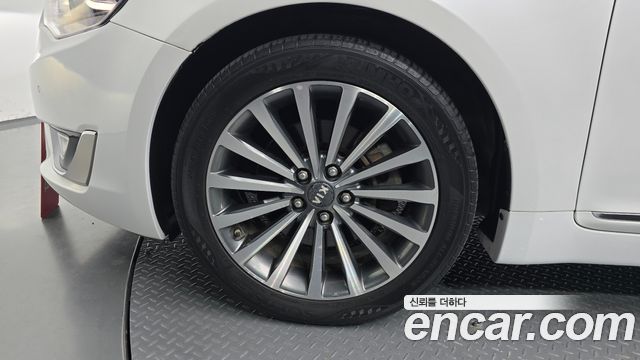 Kia K7 2015 — photo 5