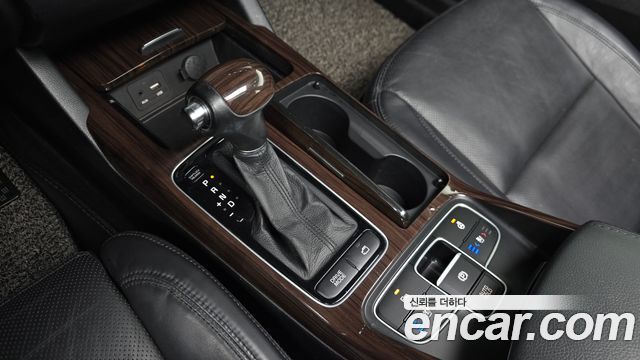 Kia K7 2015 — photo 12