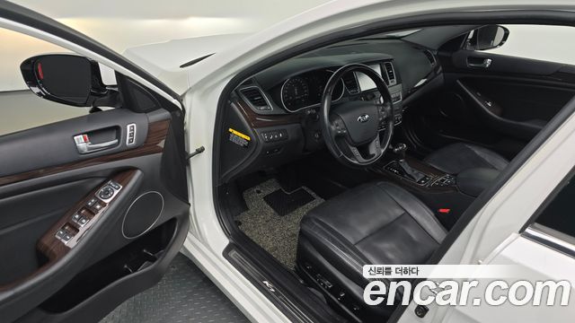 Kia K7 2015 — photo 13