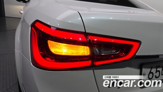 Kia K7 2015 — photo 9