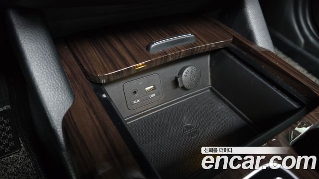 Kia K7 2015 — photo 27
