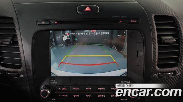 Kia K3 2015 — photo 14