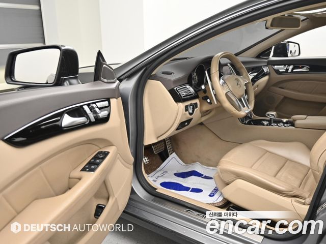 Mercedes-Benz CLS-Class 2013 — photo 11
