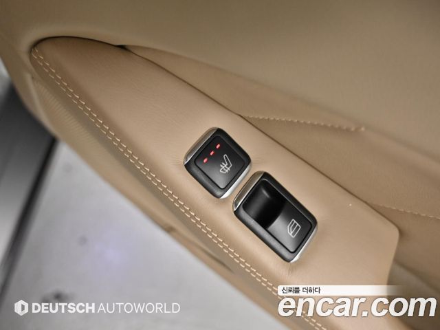 Mercedes-Benz CLS-Class 2013 — photo 16