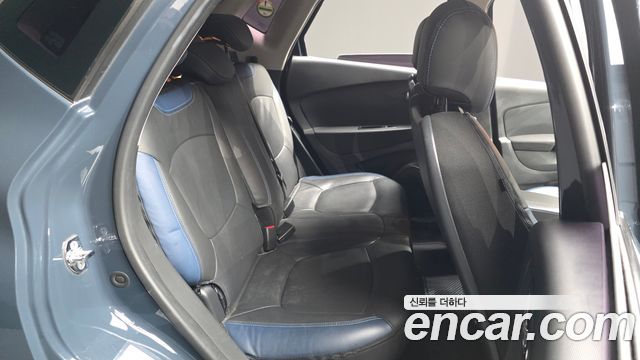 Renault Korea QM3 2016 — photo 12